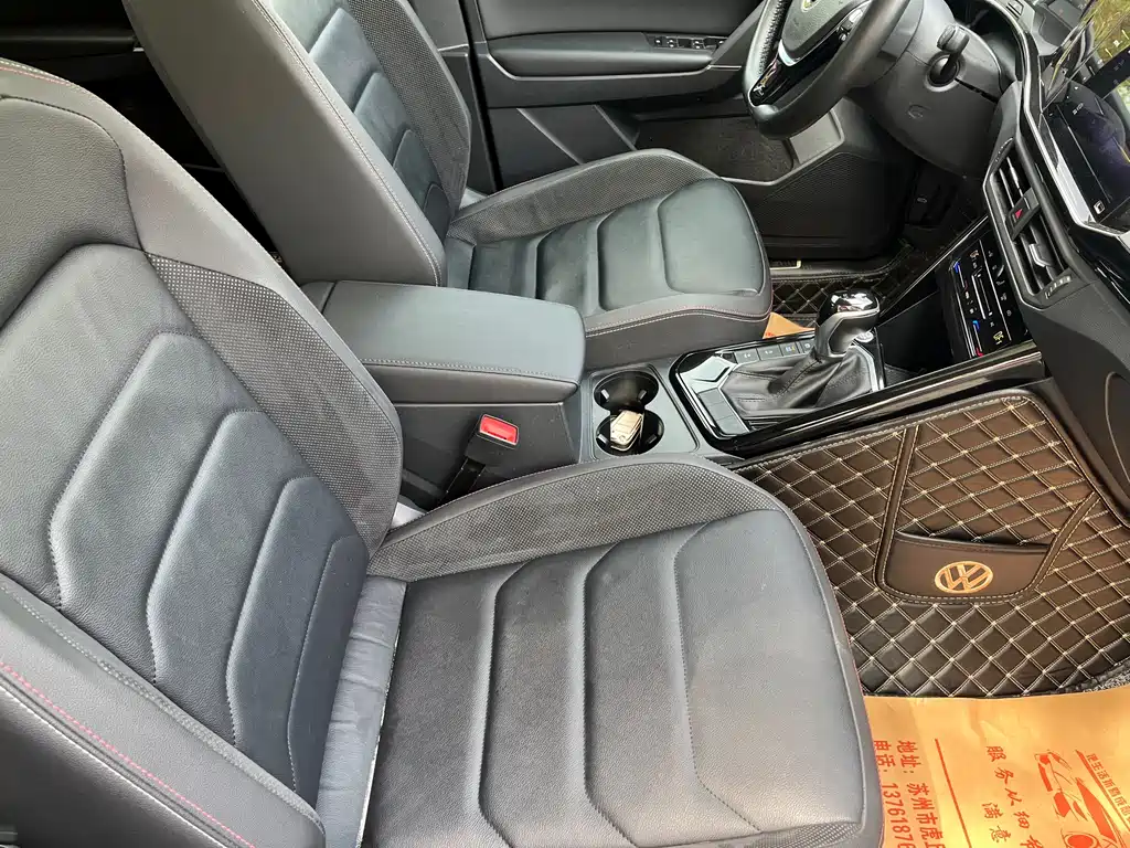 Tayron 330 TSI 2 WD Luxury Connected