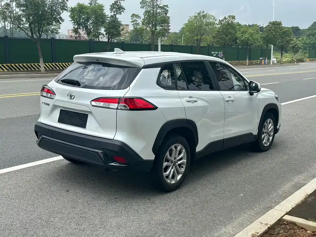 Frontlander 2.0 L CVT Elite plus