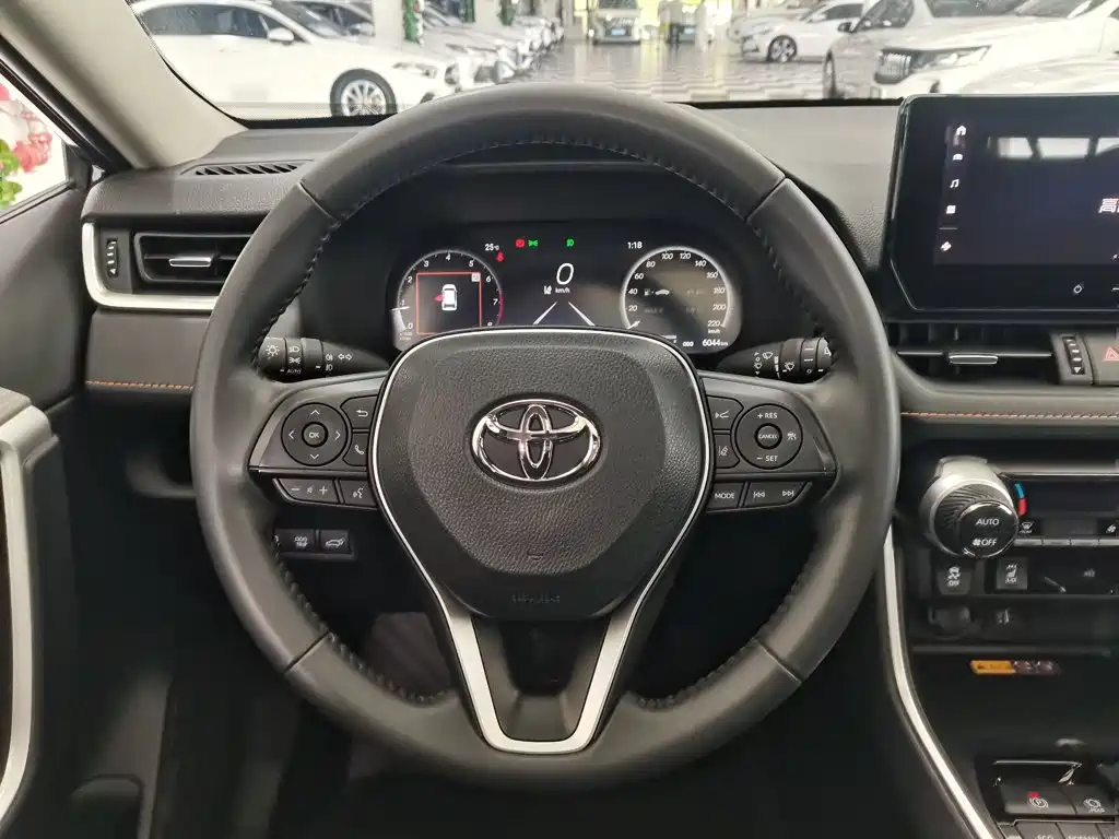 RAV4 2.0 L CVT 2 WD Style Plus