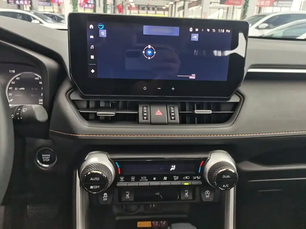 RAV4 2.0 L CVT 2 WD Style Plus