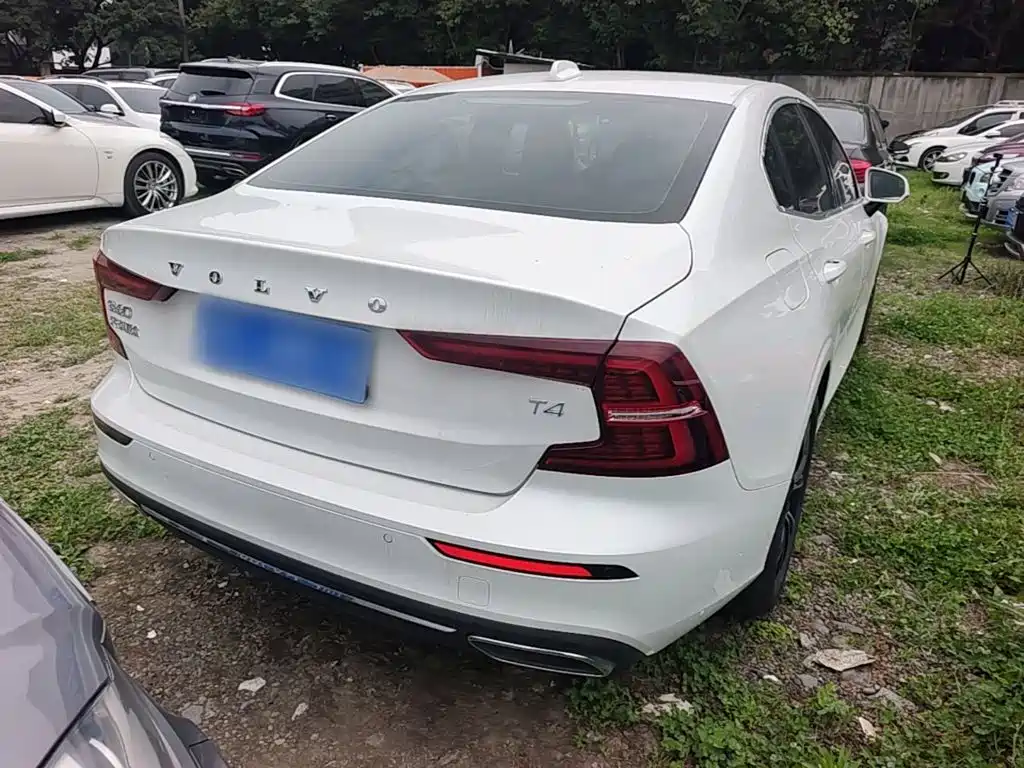 Volvo S60 T4 Smart Ease Luxury