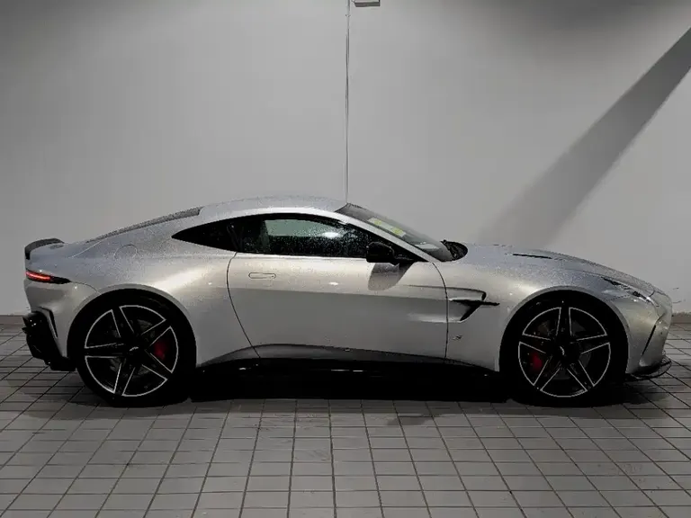 Aston Martin V8 Vantage V8 Vantage 2026款 4.0 T V8 S Coupe