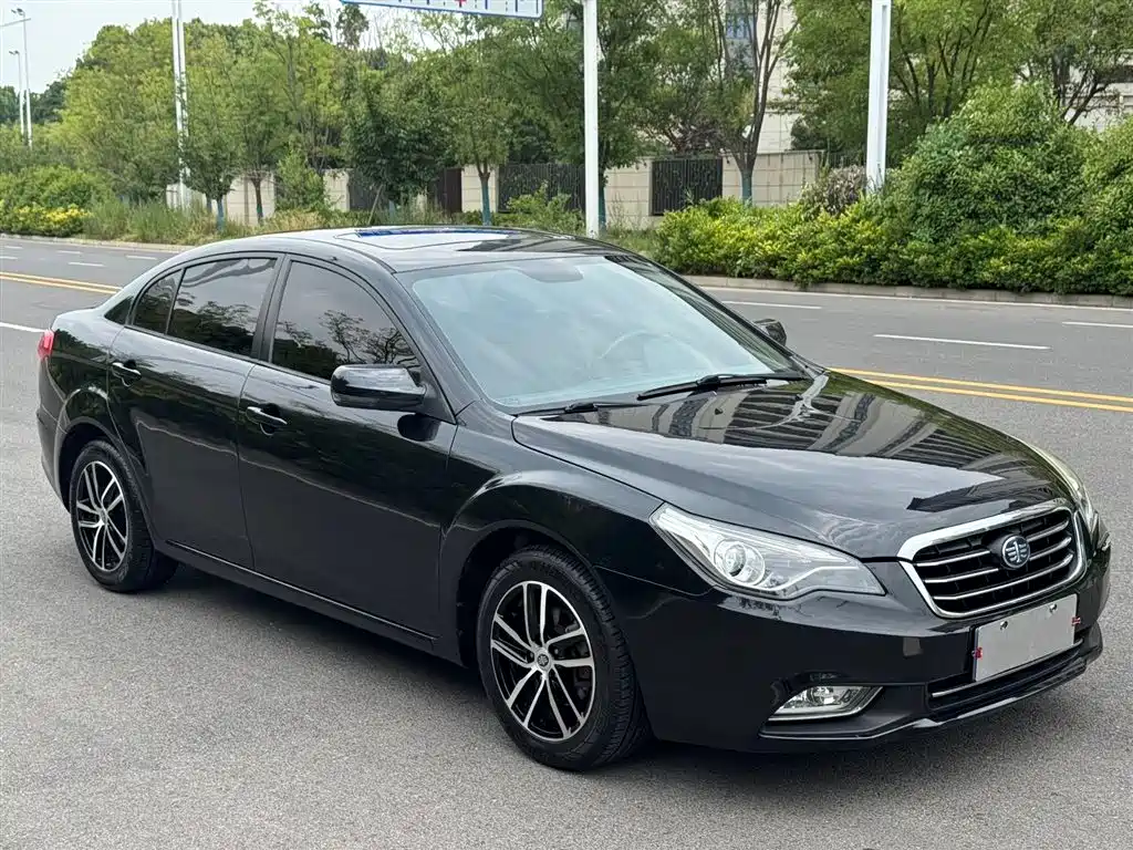 Besturn B50 1.6 L Auto Luxury