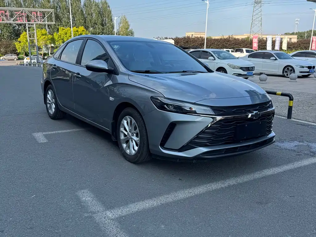 Monza 1.5 L DCT Joy