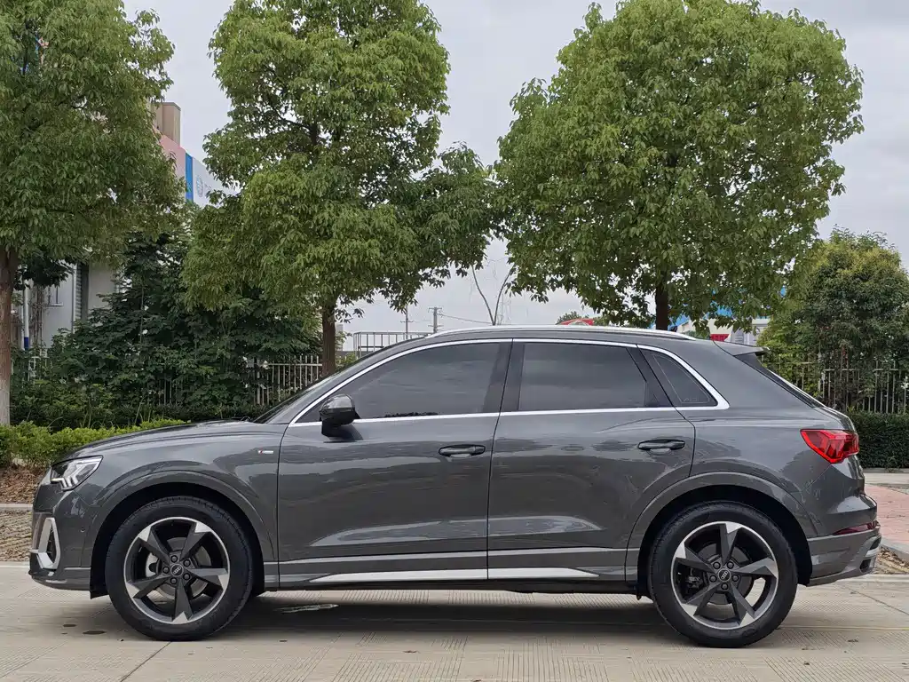 Audi Q3 35 TFSI Fashion Dynamic