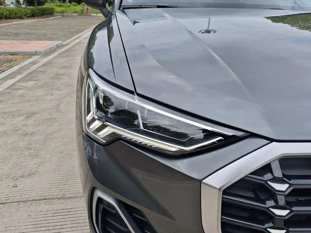 Audi Q3 35 TFSI Fashion Dynamic