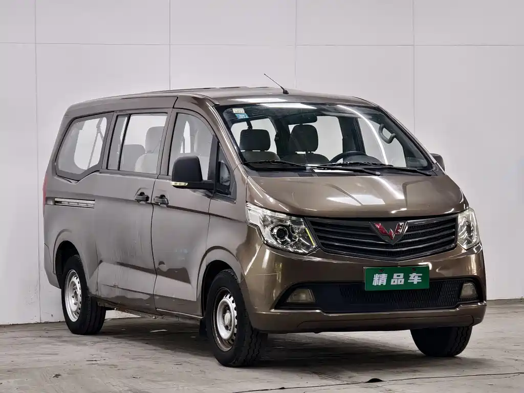 Wuling Journey Classic 1.5 L Comfort L3 C
