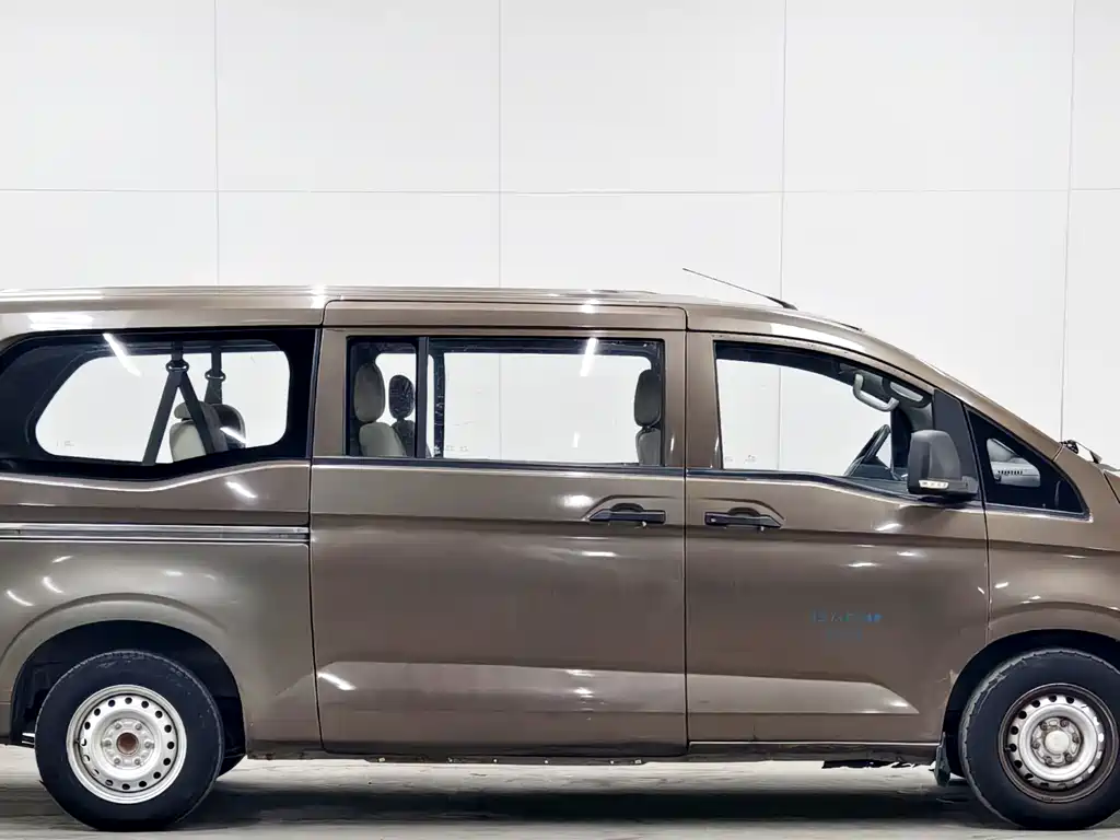 Wuling Journey Classic 1.5 L Comfort L3 C