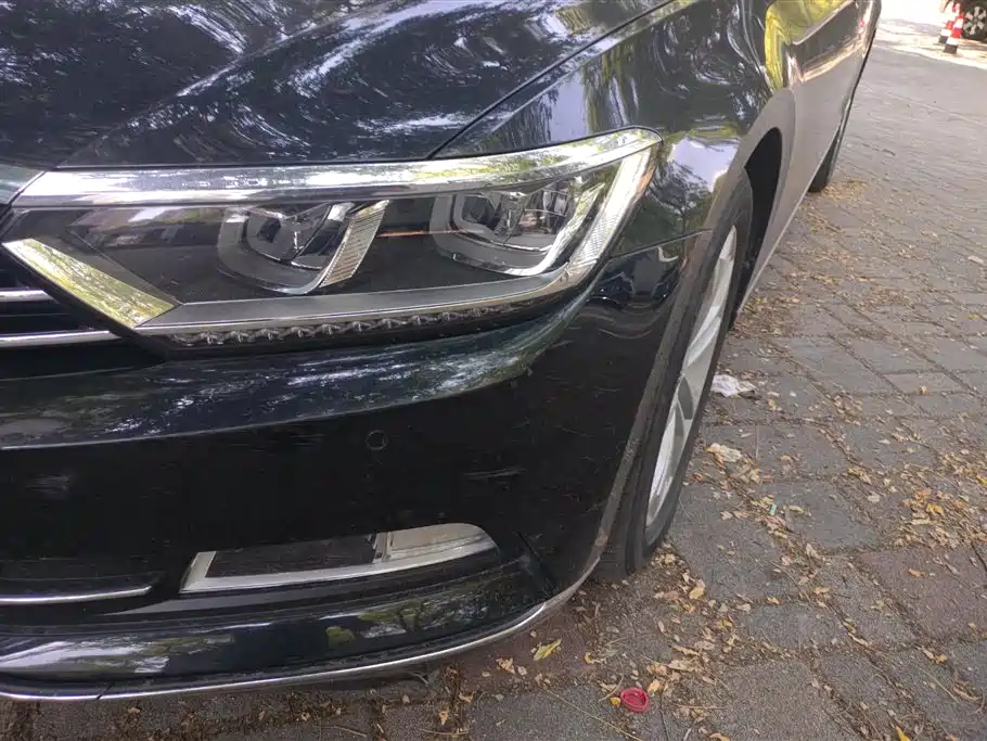 Magotan 330 TSI DSG Luxury CN-VI
