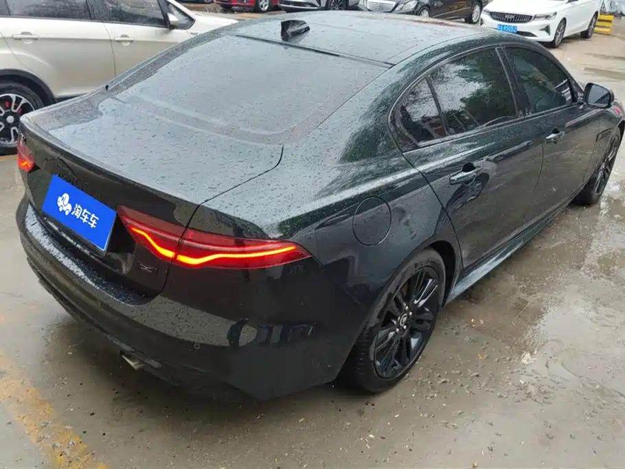 Jaguar XEL 2.0 T 250 PS R-DYNAMIC 90 Anniversary Collector