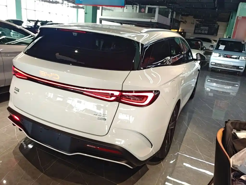 Seal 06 DM-i Wagon 海豹06 DM-i旅行版 2025款 DM-i 150 KM旗舰型