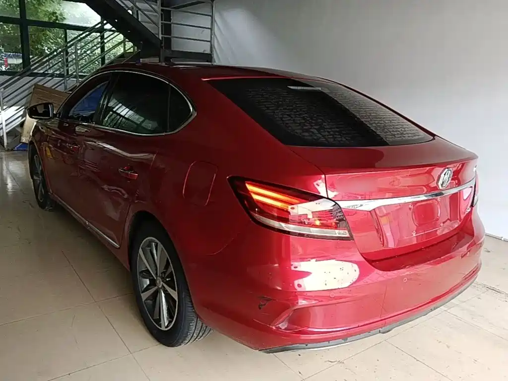 MG6 20 T Auto Sport