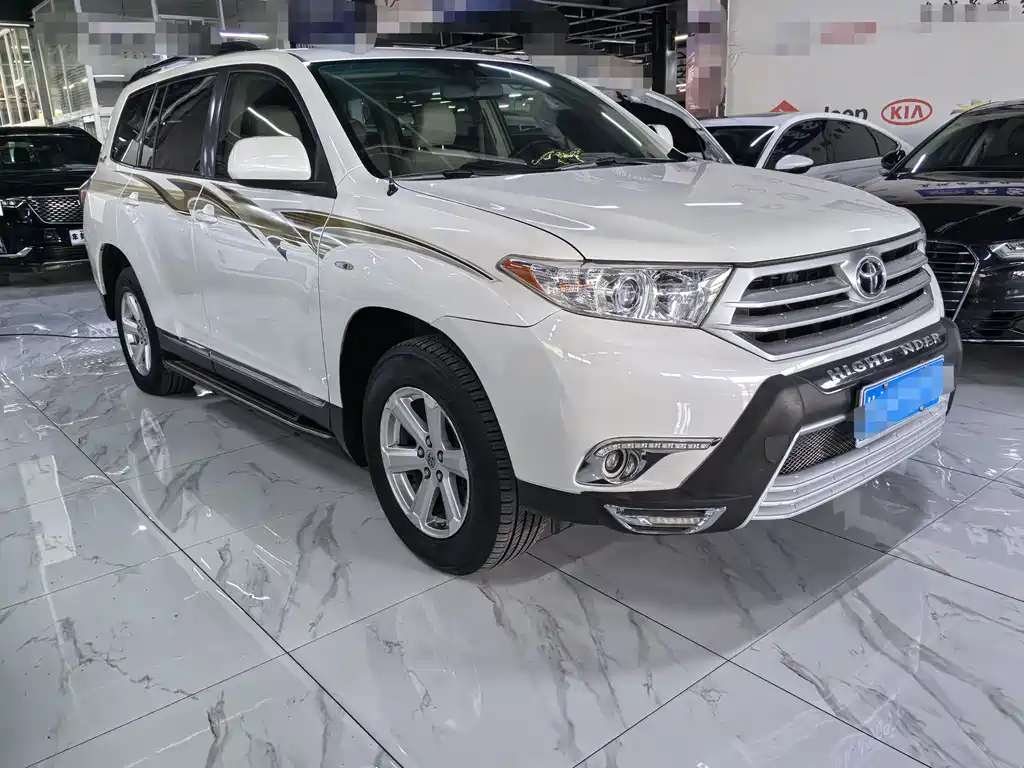 Highlander 2.7 L 2 WD 5-seat Elite