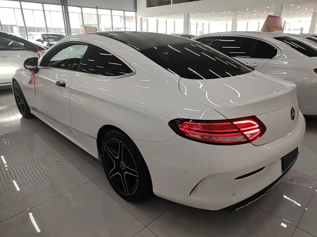 Mercedes-Benz C-Class (Import) C 260 Coupe