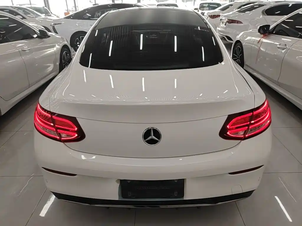 Mercedes-Benz C-Class (Import) C 260 Coupe