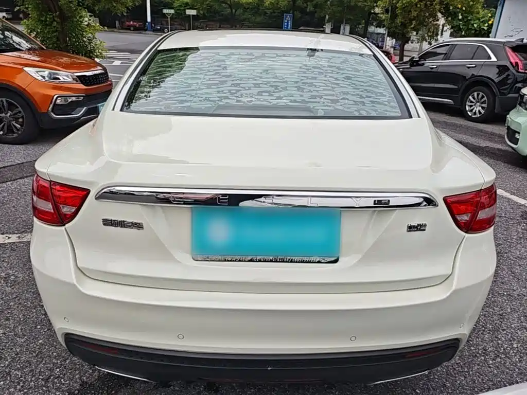 Borui 博瑞 2015款 1.8 T 旗舰型