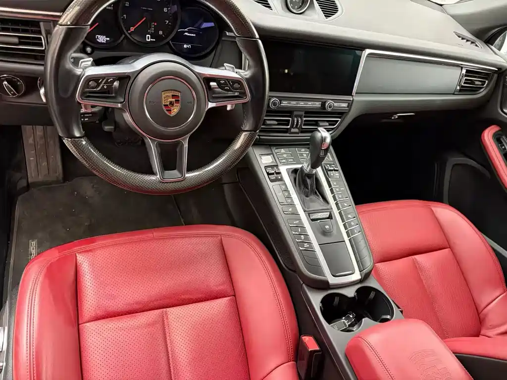 Macan Macan 2.0 T