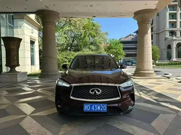 Infiniti QX50 2.0 T 4 WD Elite