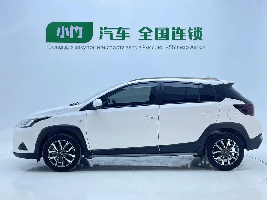 YARiS L Zhixuan Zhixuan X 1.5 L CVT Luxury PLUS