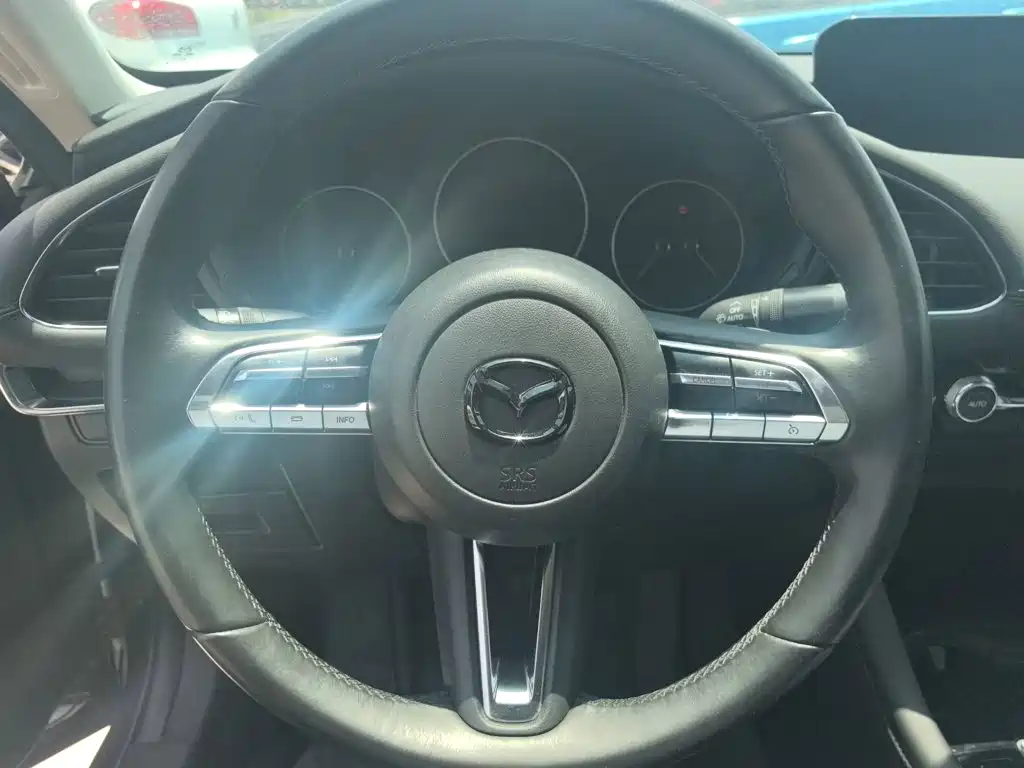 Mazda 3 Axela 2.0 L Auto Quality Dazzle