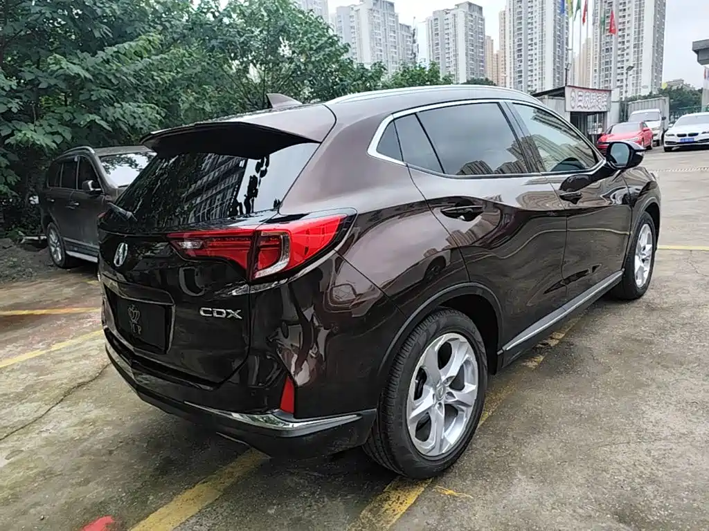 Acura CDX 1.5 T 2 WD Premium