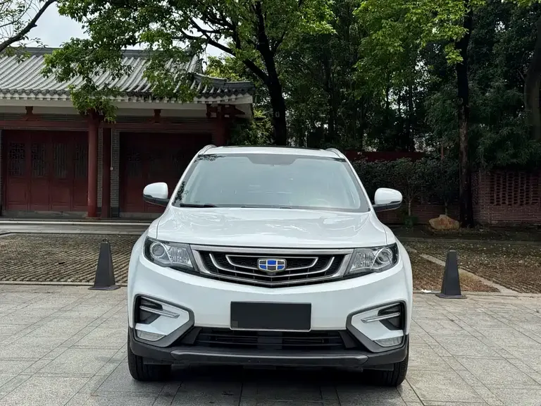 Geely Boyue 1.8 TD DCT 2 WD Connected 4 G Connected