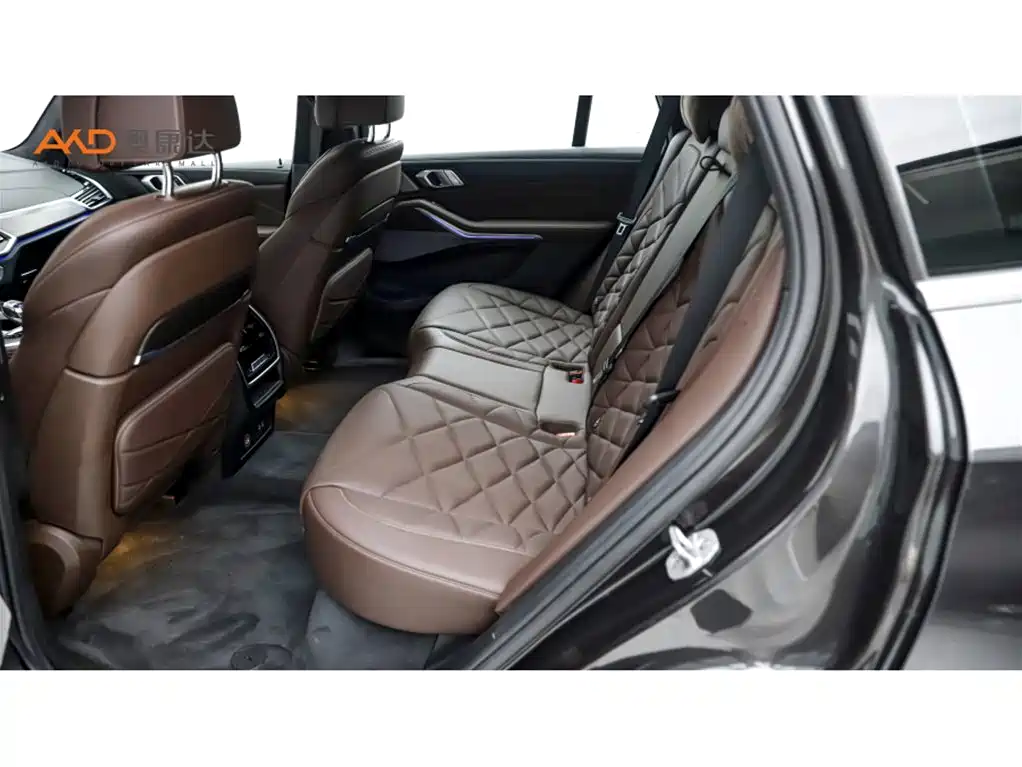 BMW X5 宝马X5/40 Li/3.0 T/22款/改款 xDrive40 Li M运动套装