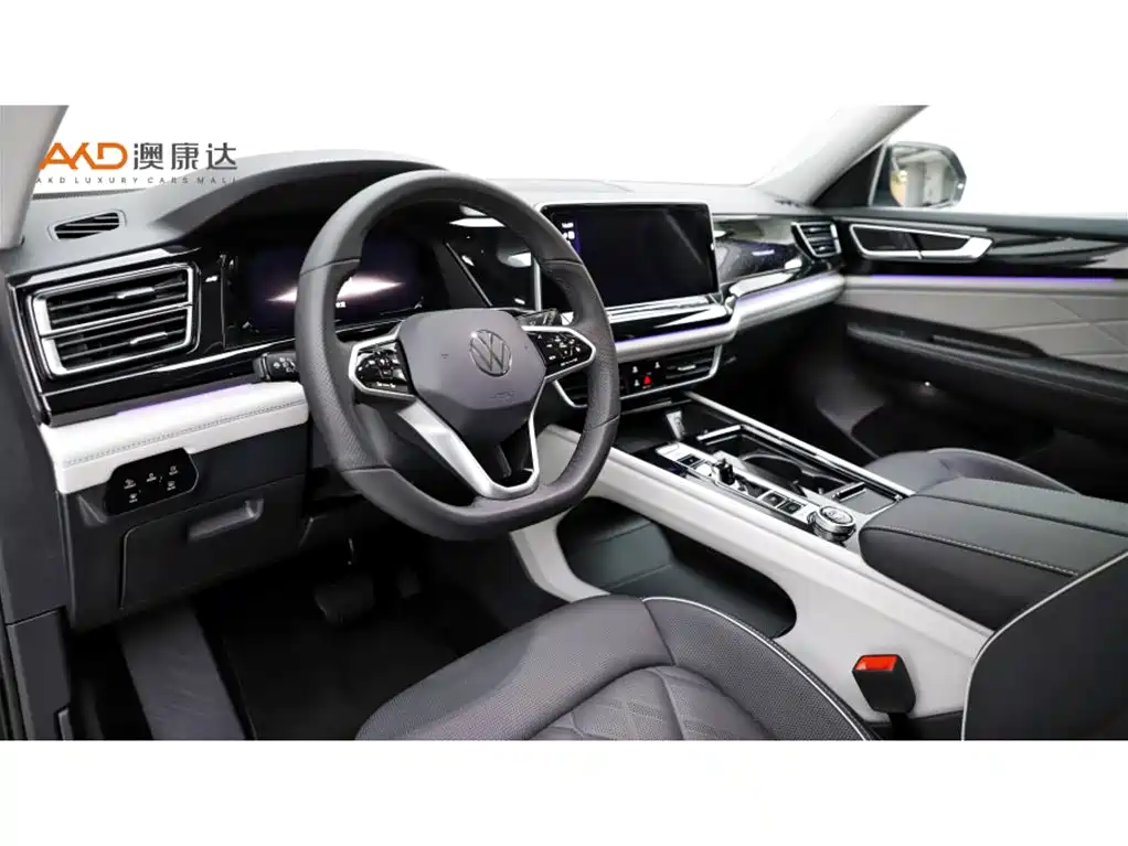Teramont 途昂/2.0 T/23款/380 TSI 四驱尊崇旗舰版