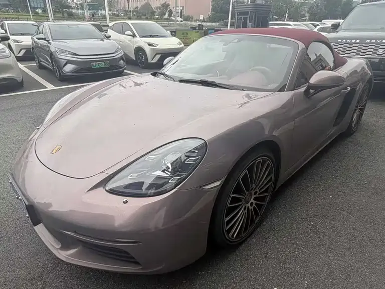Porsche 718 Boxster 2.0 T