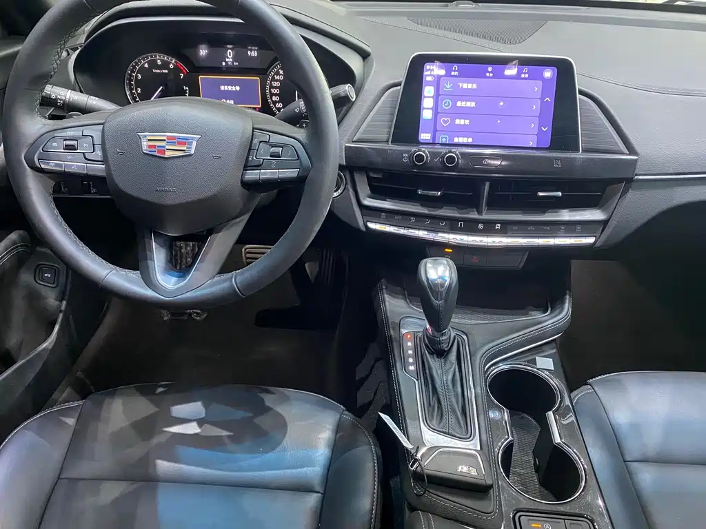 Cadillac CT4 28 T Style