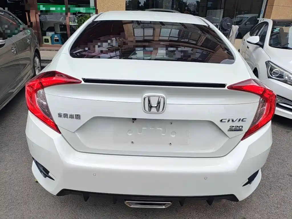 Civic 220 TURBO CVT Ignite Motion CN-VI