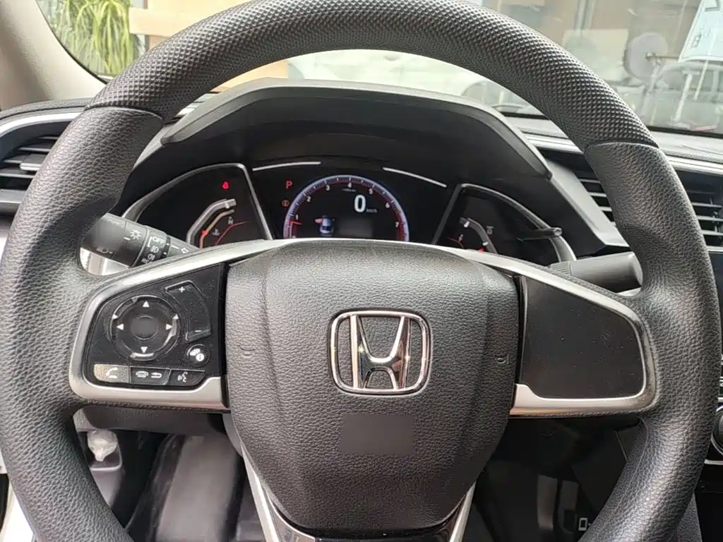 Civic 220 TURBO CVT Ignite Motion CN-VI