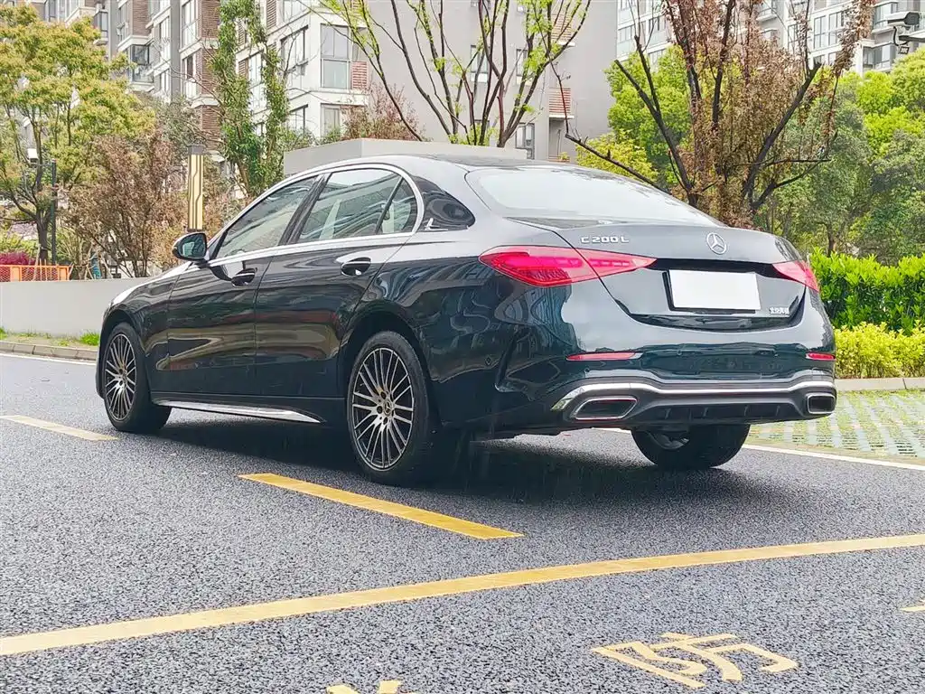 Mercedes-Benz C-Class Facelift C 200 L Sport