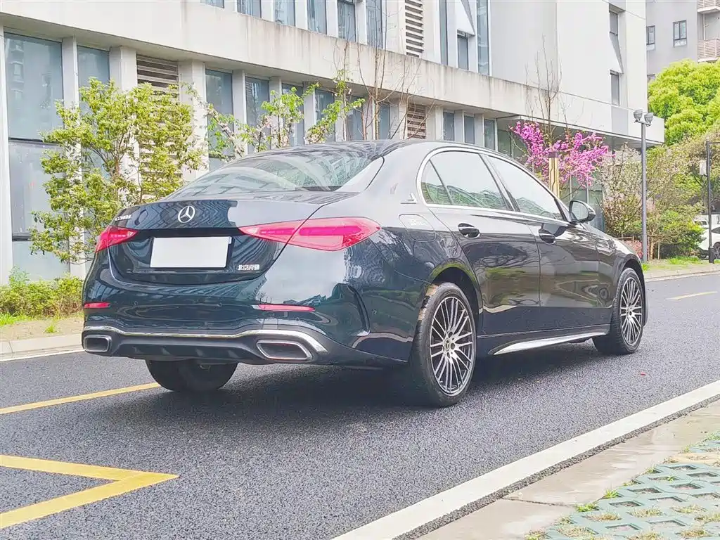 Mercedes-Benz C-Class Facelift C 200 L Sport