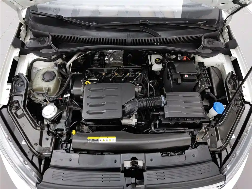 Lavida New Sharp 1.5 L Auto Outstanding New Comfort