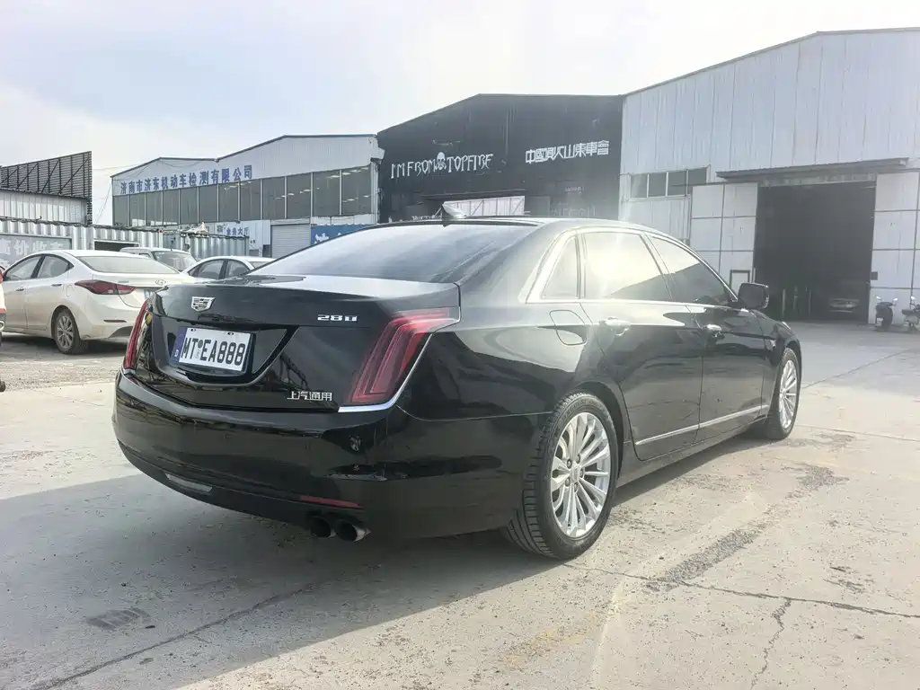 Cadillac CT6 28 T Fashion
