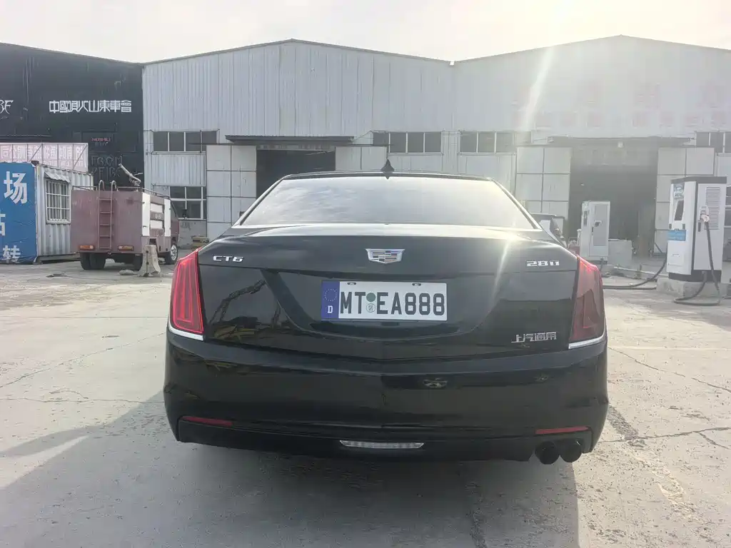 Cadillac CT6 28 T Fashion