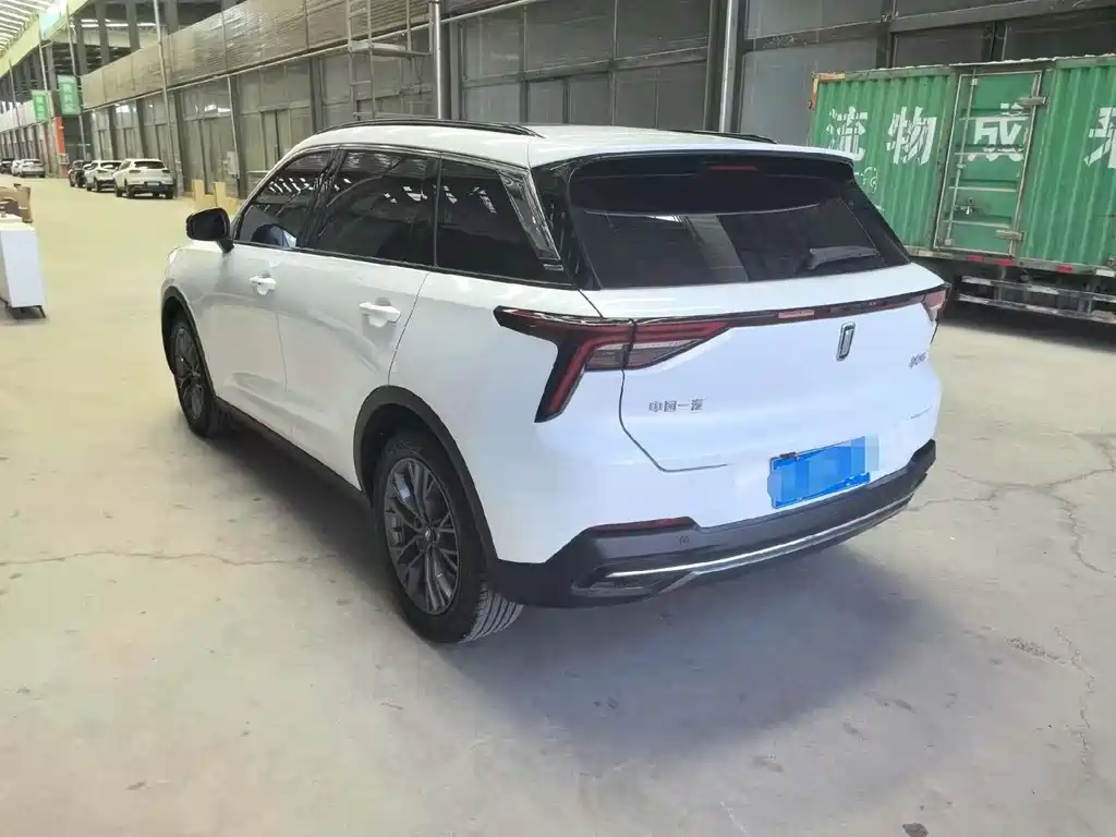 Besturn T55 奔腾T55 2022款 1.5 T 自动超跃款