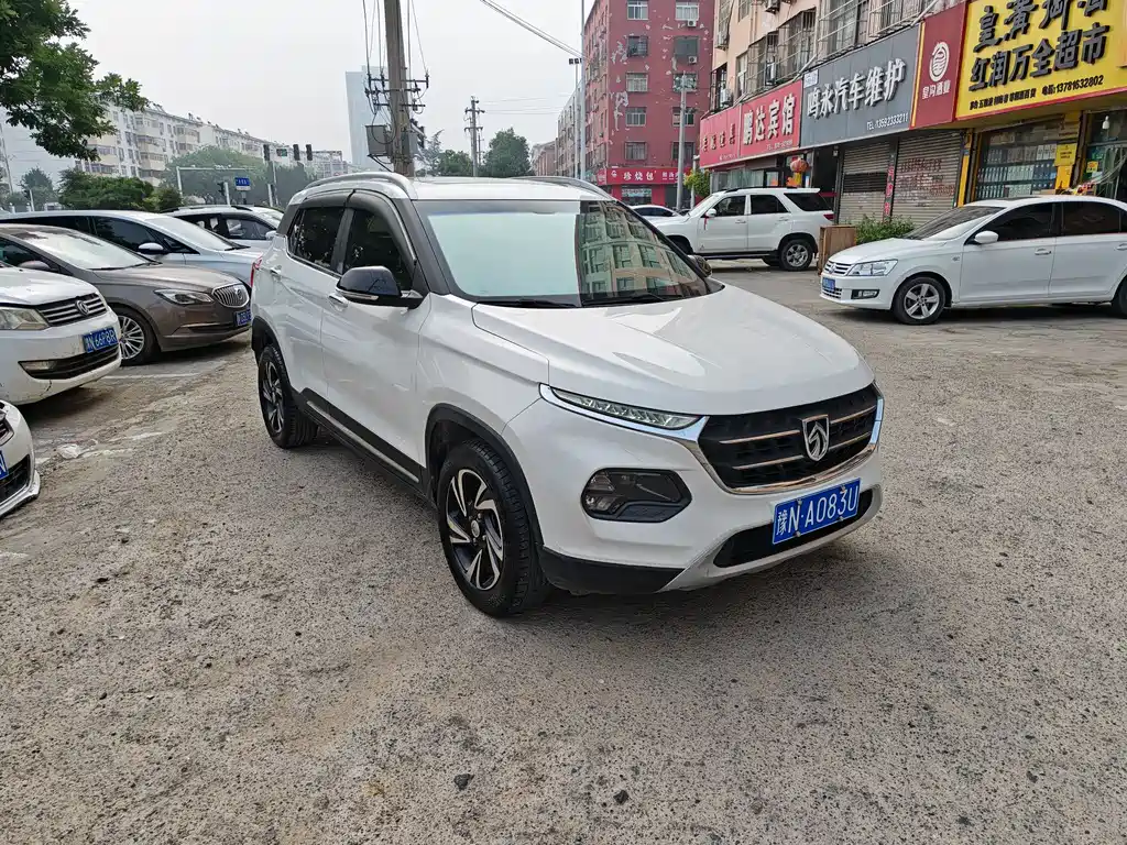 Baojun 510 1.5 L Manual Luxury