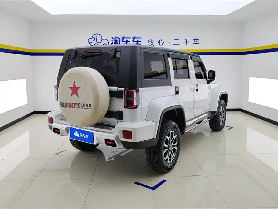 BAIC BJ40 2.0 T Auto 4 WD City Hunter Swordsman