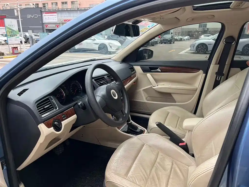 Lavida 1.4 TSI DSG Luxury
