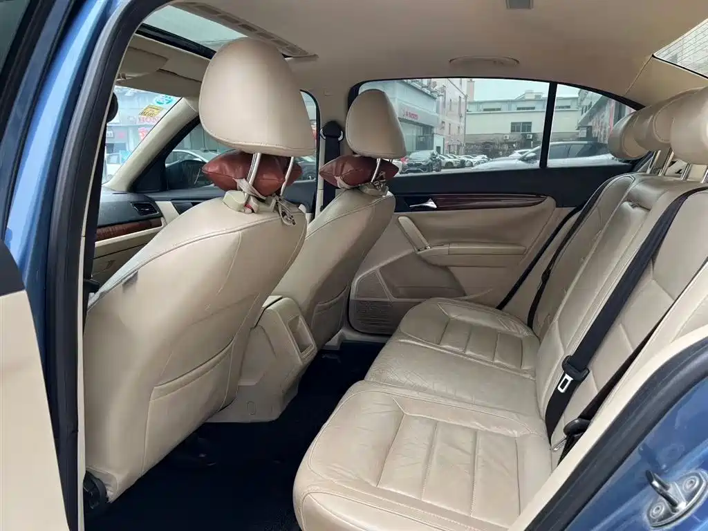 Lavida 1.4 TSI DSG Luxury