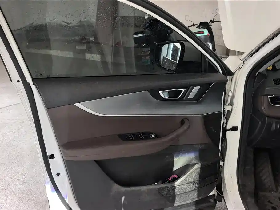 Tiggo 7 瑞虎7 2024款 1.5 T CVT豪华版