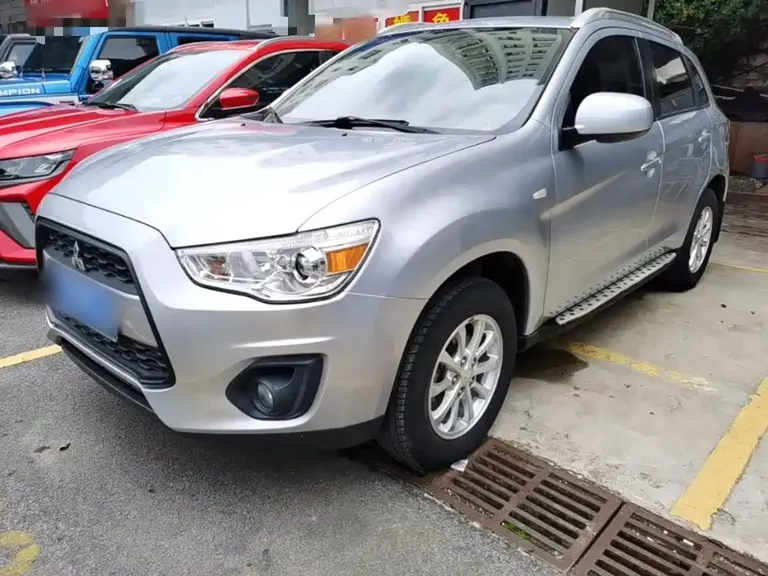 Mitsubishi ASX 2.0 L CVT 2 WD Elite