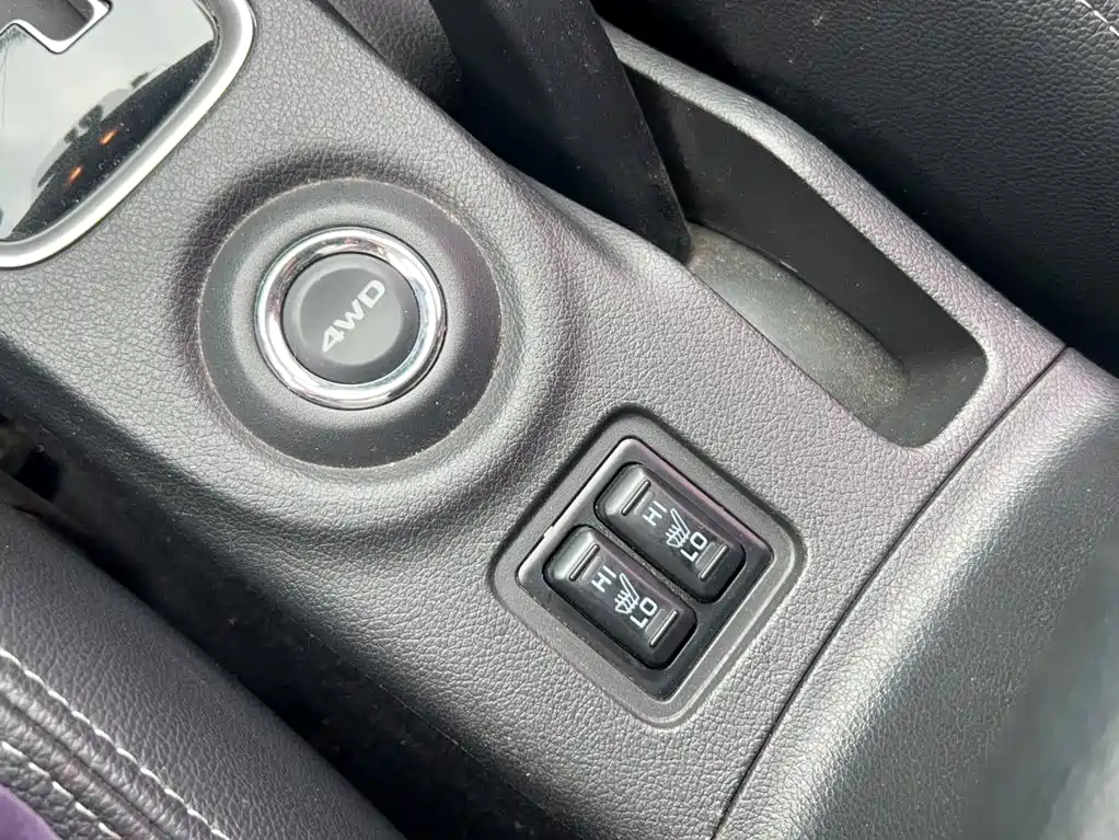 Outlander 2.4 L 4 WD Elite 5-seat