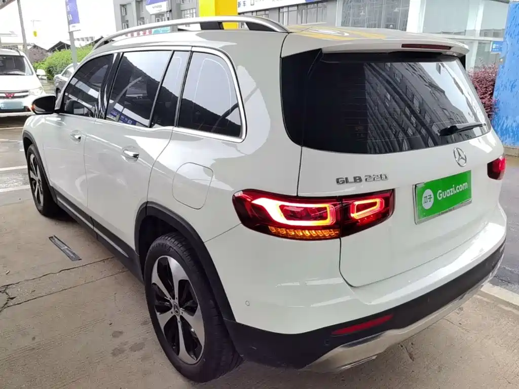 Mercedes-Benz GLB GLB 220 Fashion