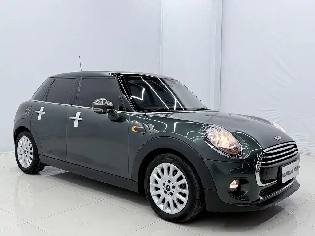 MINI 1.5 T COOPER Fun 5-door
