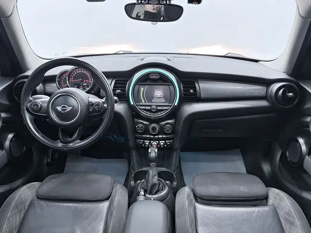 MINI 1.5 T COOPER Fun 5-door