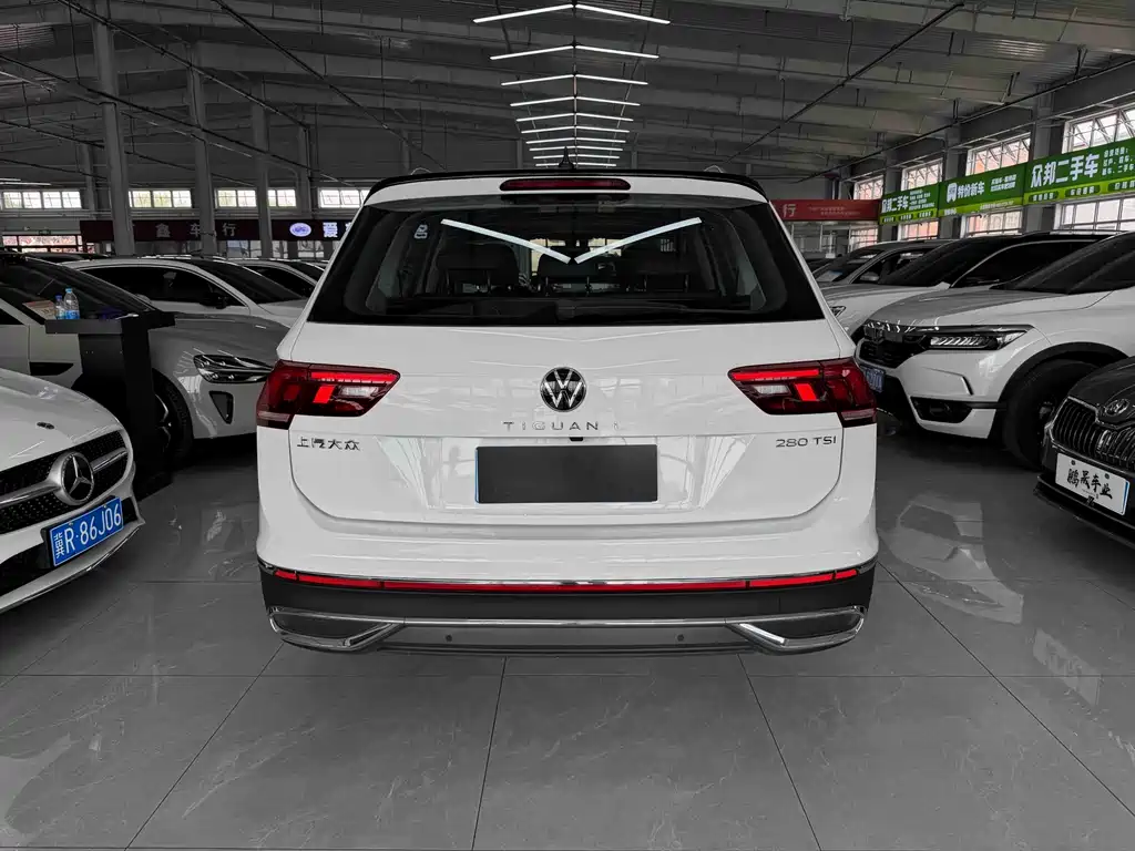 Tiguan L 280 TSI Auto 2 WD Trend Creative Limited