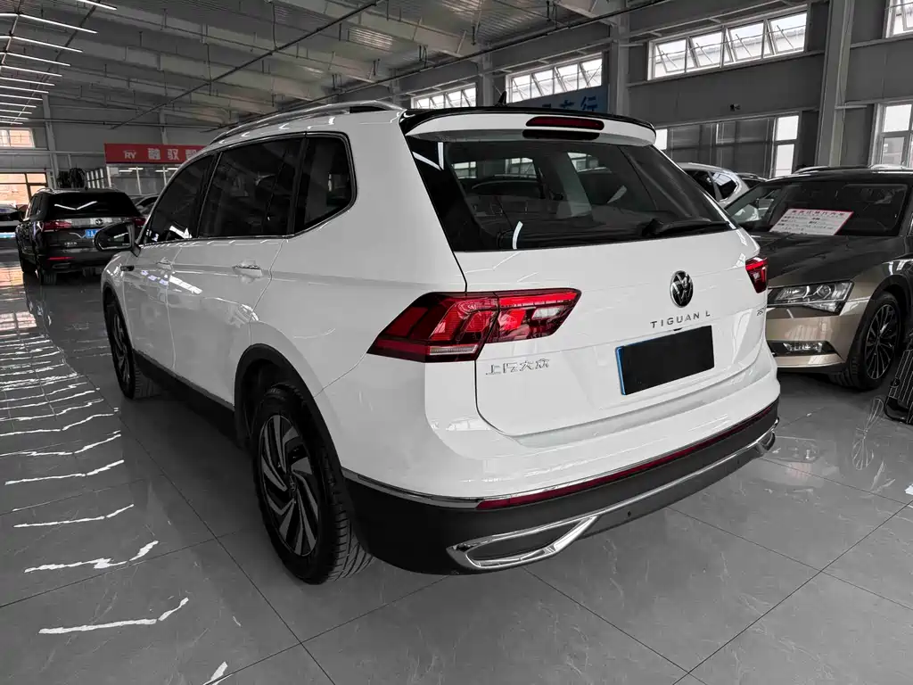 Tiguan L 280 TSI Auto 2 WD Trend Creative Limited